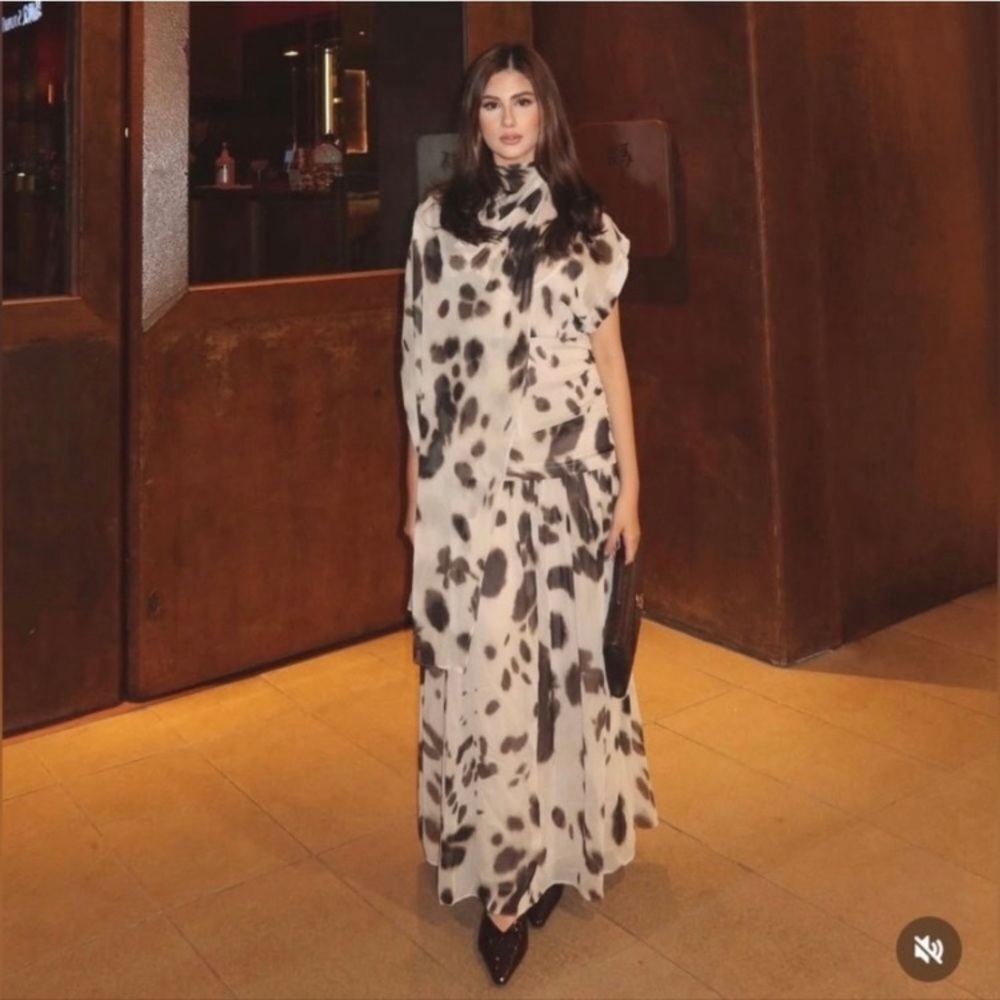 ZARA ANIMAL PRINT VOLUMINOUS DRESS ZW COLLECTION - Picture 4 of 12